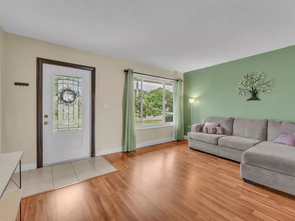 Tamarac, FL 33319,4623 NW 46th St