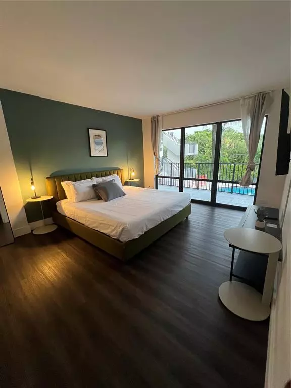 Fort Lauderdale, FL 33305,2100 NE 33rd Ave #1/1 A