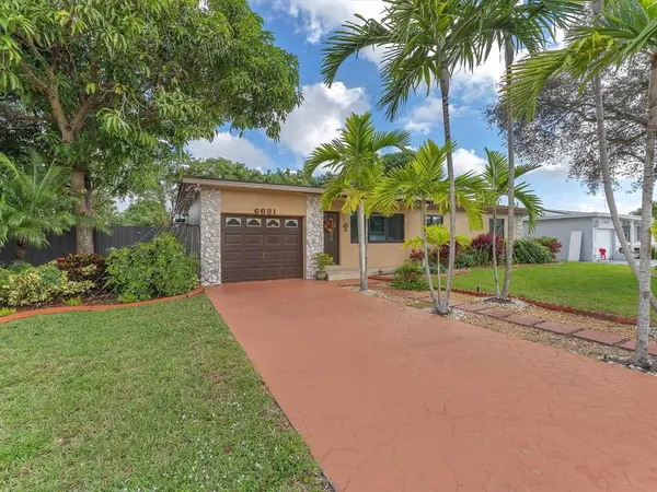 Miramar, FL 33023,6631 SW 24th St