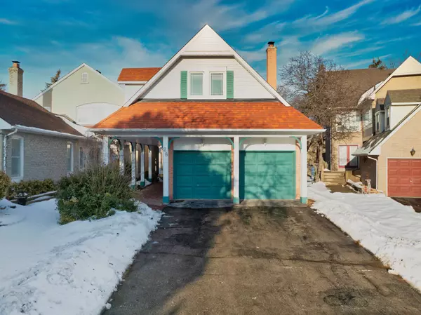 28 Rosemead Close, Markham, ON L3R 3Z3