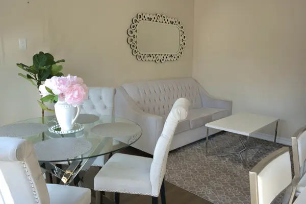 Barrie, ON L4M 0K6,37 Cygnus CRES