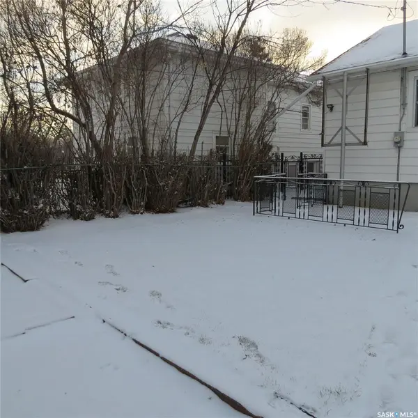 Regina, SK S4P 1J1,2767 WINNIPEG STREET