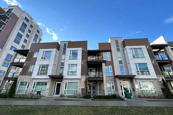 Oakville, ON L6M 1P5,2370 Khalsa Gate #302