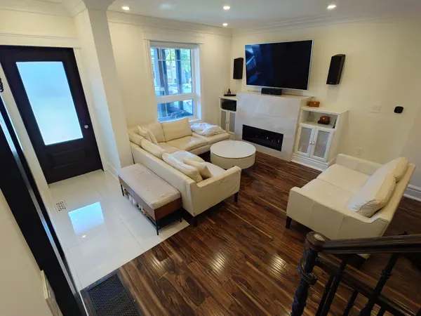 Toronto W03, ON M6N 1G4,36 Talbot ST