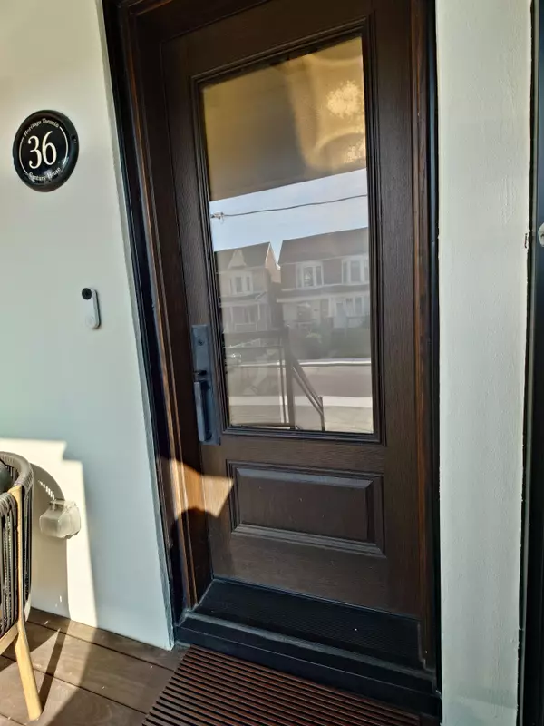 Toronto W03, ON M6N 1G4,36 Talbot ST