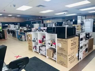 Toronto W10, ON M9V 1C1,1770 Albion RD #47