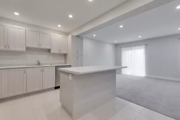 Bracebridge, ON P1L 0N7,22 McConnell CRES