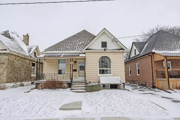 8 Weldon AVE, St. Thomas, ON N5P 1J6