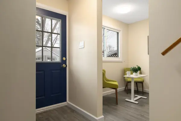 Britannia Heights - Queensway Terrace N And Area, ON K2B 7W1,2652 Moncton RD #24