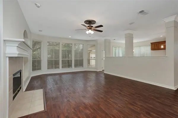 Fort Worth, TX 76132,6716 Bluffview Drive