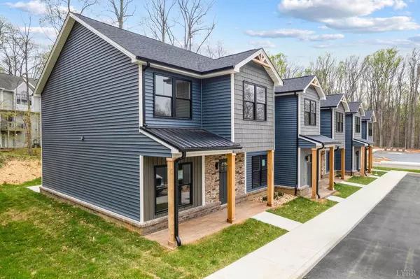 Forest, VA 24551,1018 Wythe DR