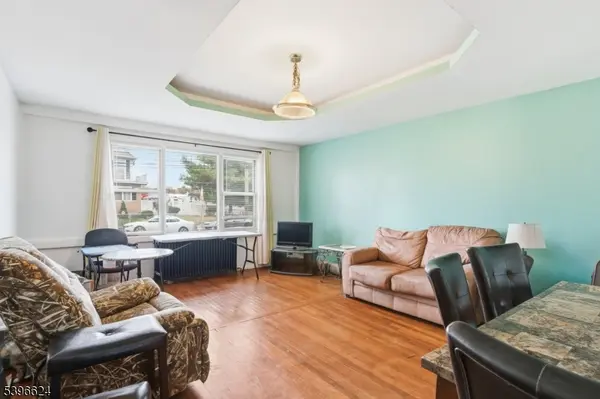 249 Delawanna Ave, Clifton City, NJ 07014