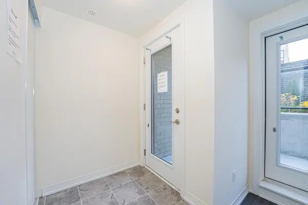 Toronto E11, ON M1B 0E8,30 LIBEN WAY #5