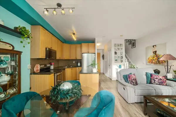 Mississauga, ON L5B 4N4,220 Burnhamthorpe RD W #914