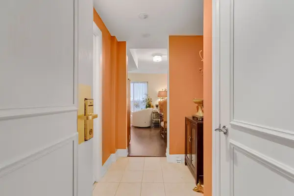 2737 Keele ST #905, Toronto W05, ON M3M 2E9