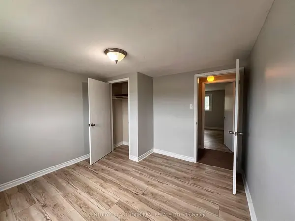 Quinte West, ON K0K 2C0,87-89 Scott AVE