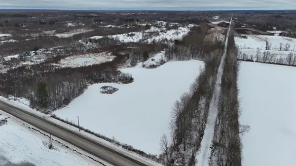 Tweed, ON K0K 3J0,1306 Sulphide RD