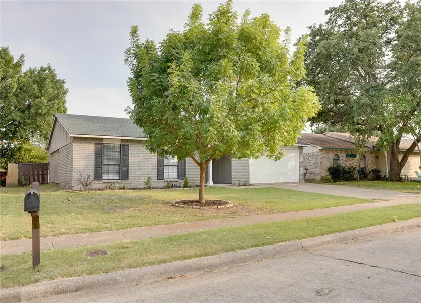 728 Wandering Way Drive, Allen, TX 75002