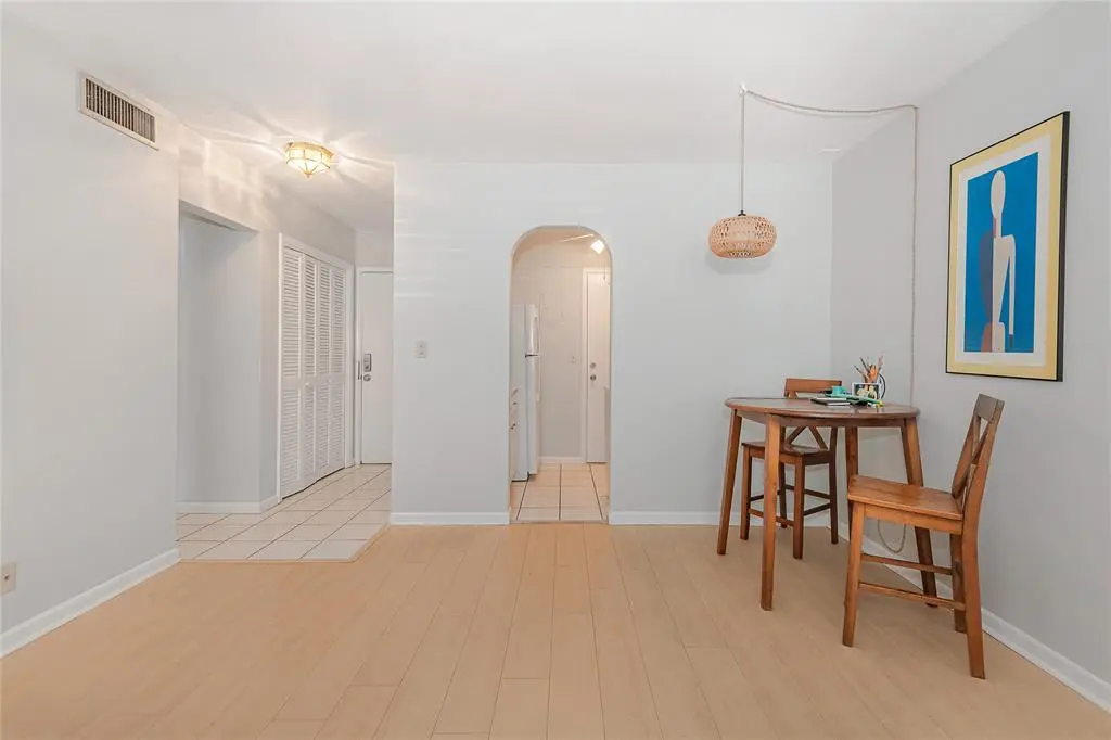 Fort Lauderdale, FL 33308,1821 NE 62nd St #310