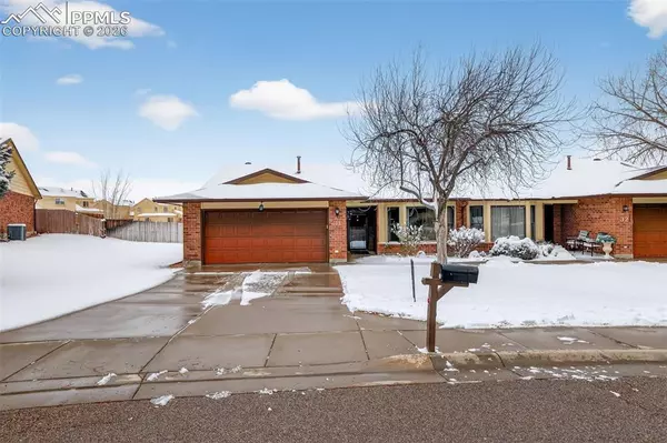 31 Frances PL, Pueblo, CO 81008