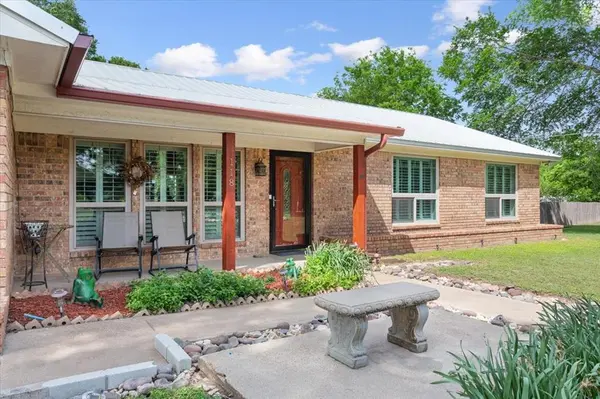 Bruceville, TX 76630,118 Deer Trail