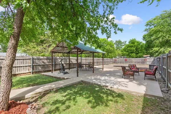 Bruceville, TX 76630,118 Deer Trail