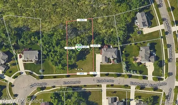 6326 KNOB BEND DR, Grand Blanc Twp, MI 48439