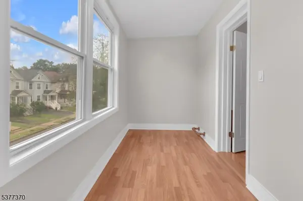 East Orange City, NJ 07017,32 Dodd St