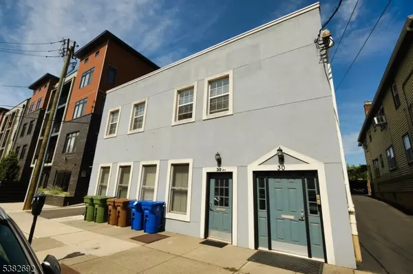 Linden City, NJ 07036,30 W Price St