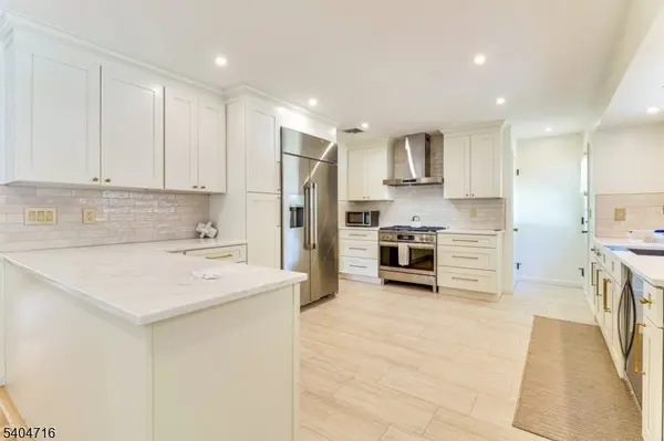 213 Haroldson Place, Pompton Lakes Boro, NJ 07442