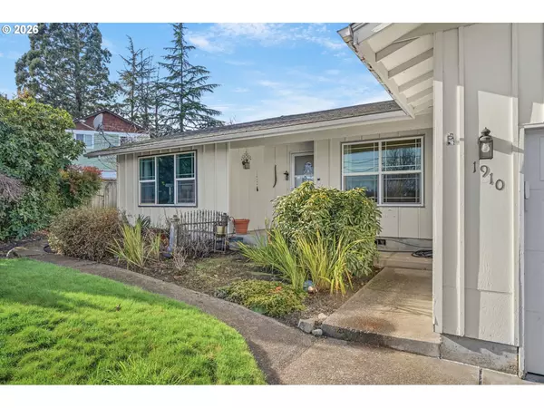 Eugene, OR 97405,1910 HAWKINS LN