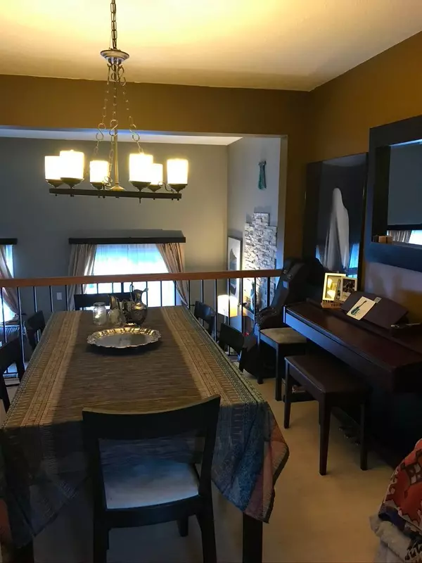 Toronto C15, ON M2J 4X5,47 Snapdragon DR