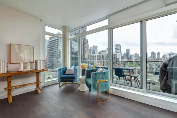 Toronto C08, ON M5A 4T4,333 Adelaide ST E #1202