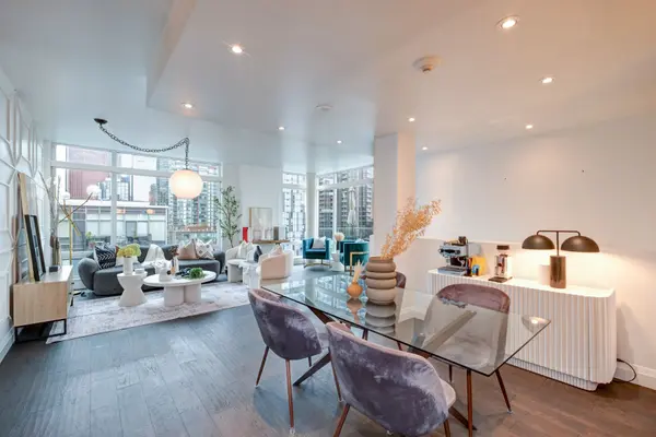 333 Adelaide ST E #1202, Toronto C08, ON M5A 4T4