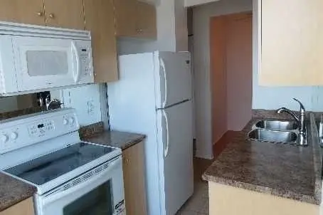 Toronto C10, ON M4P 0A3,212 Eglinton AVE E #1807