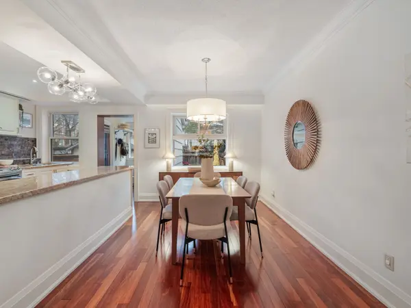 Toronto E02, ON M4C 4L4,51 Beck AVE