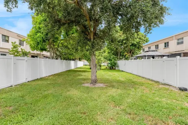 Margate, FL 33063,1105 NW 80th Ter #I