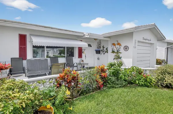 Boynton Beach, FL 33426,Address not disclosed