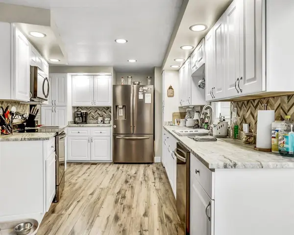 Fort Lauderdale, FL 33312,3055 Lakeshore Drive