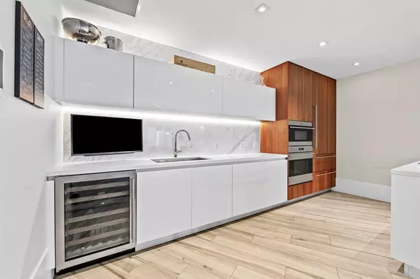 Fort Lauderdale, FL 33304,701 N Fort Lauderdale Beach Blvd #403