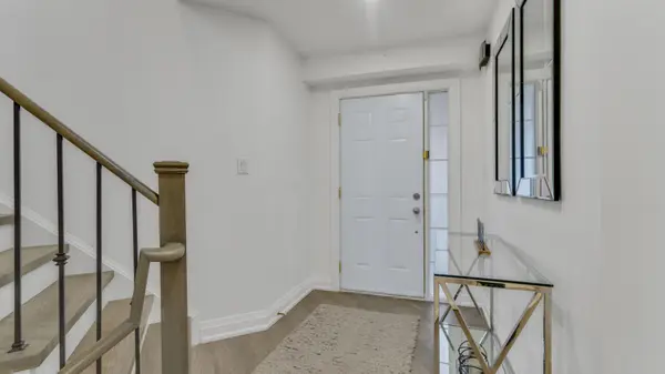 Mississauga, ON L5N 7H3,7159 Spyglass CRES