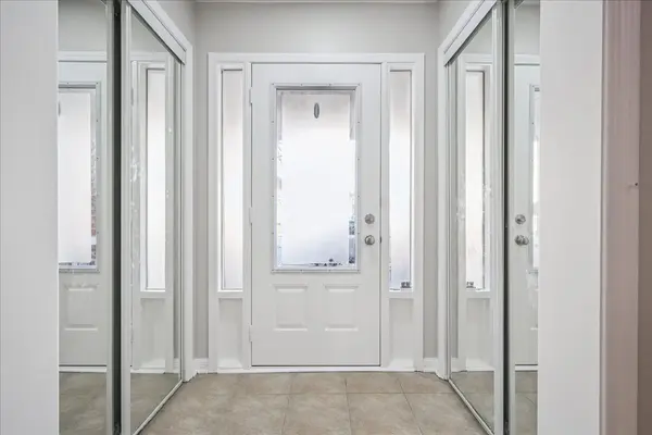 Milton, ON L9T 0Z5,884 Jempson PATH