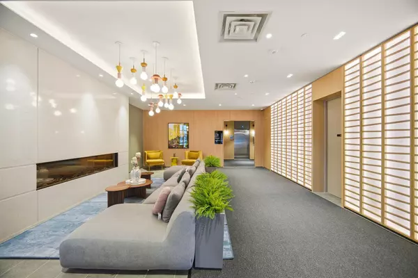 Milton, ON L9E 2B4,750 Whitlock AVE #401