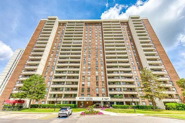 Brampton, ON L6T 3X8,4 Kings Cross RD #402