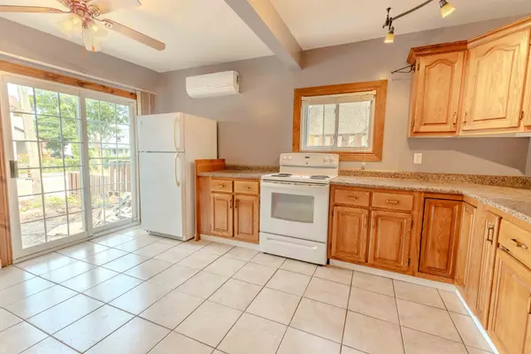 Welland, ON L3B 2X6,8 GARNER AVE