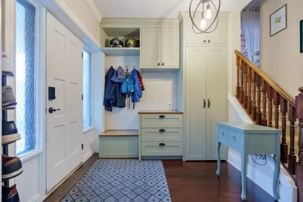 Hamilton, ON L8M 3B8,186 Balsam AVE S #MAIN