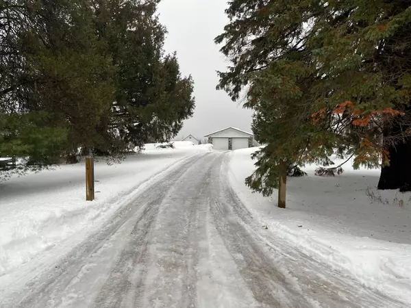 North Kawartha, ON K0L 1A0,418 Glen Alda RD