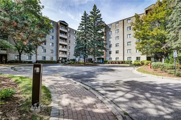 89 Westwood RD #405, Guelph, ON N1H 7J6