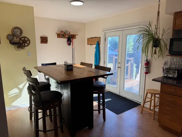 Asphodel-norwood, ON K0L 2V0,1967 Comstock Line