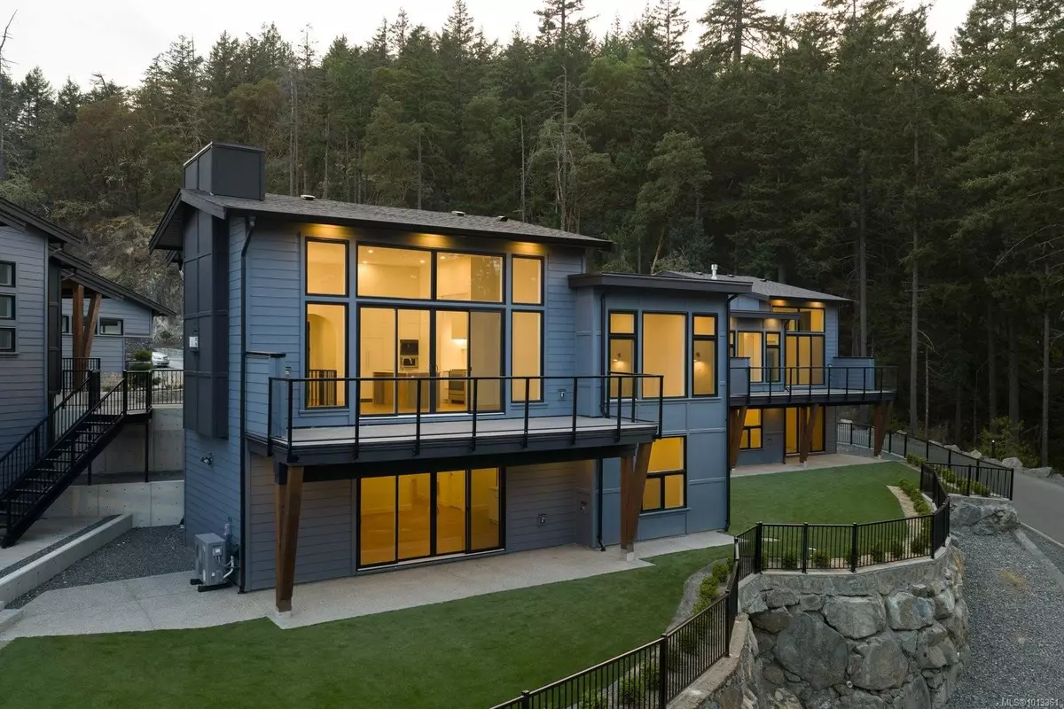 Langford, BC V9B 0G4,2332 Copper Rock Crt #105